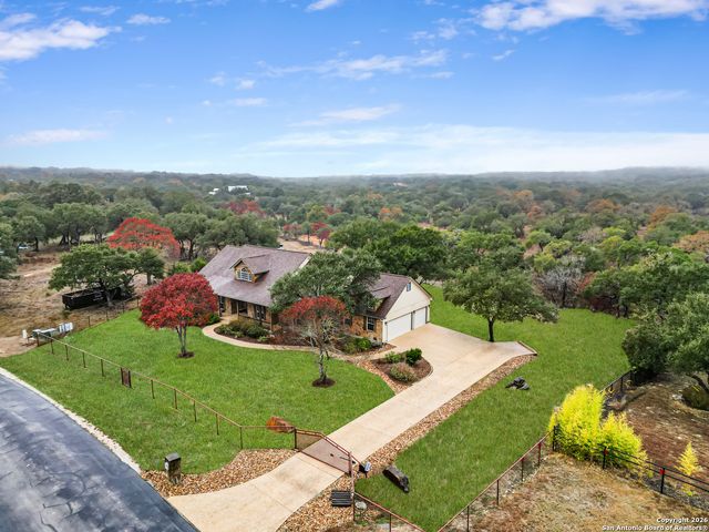 122 Lantana Cerro, Spring Branch, TX 78070