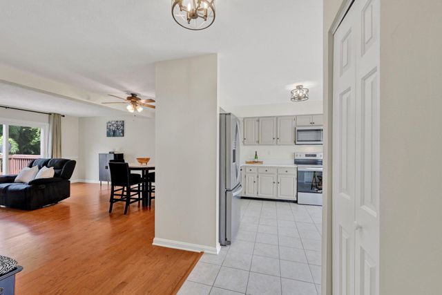 4361 DOWNHILL TRL, Hampstead, MD 21074