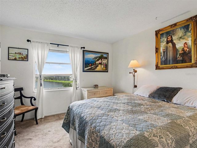 4137 LAKE BAYSHORE DRIVE C505, Bradenton, FL 34205