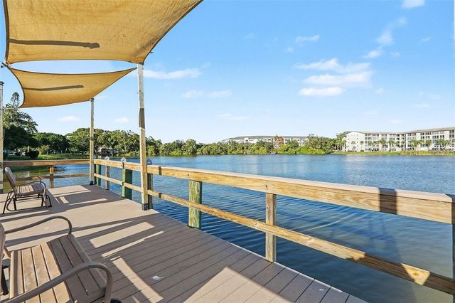 4137 LAKE BAYSHORE DRIVE C505, Bradenton, FL 34205