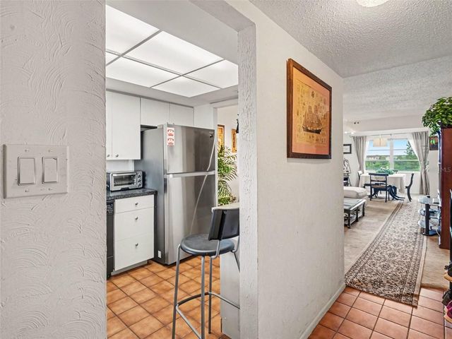 4137 LAKE BAYSHORE DRIVE C505, Bradenton, FL 34205