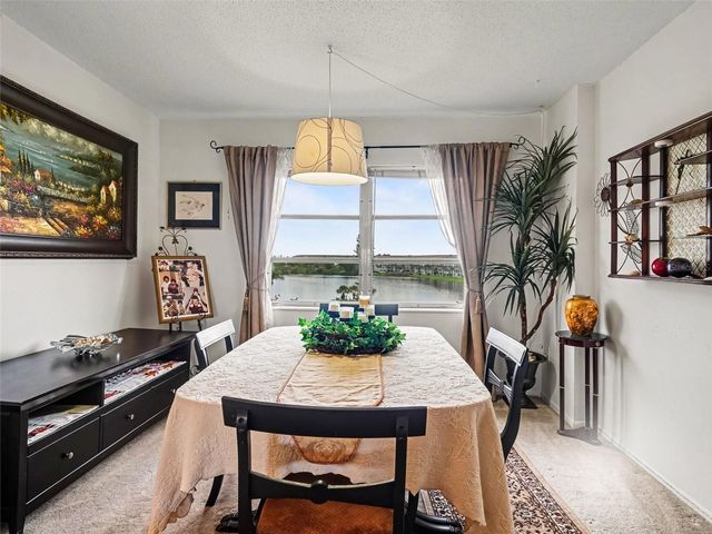 4137 LAKE BAYSHORE DRIVE C505, Bradenton, FL 34205