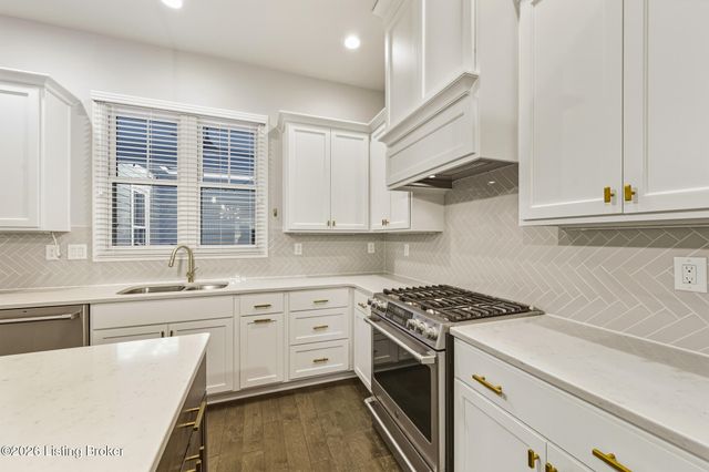 6425 Paintbrush Ln, Prospect, KY 40059