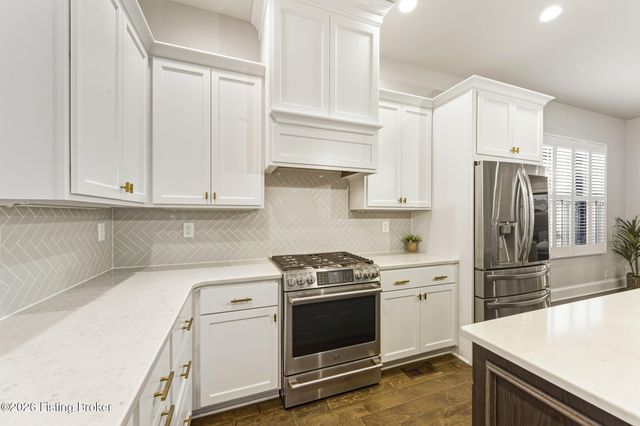 6425 Paintbrush Ln, Prospect, KY 40059