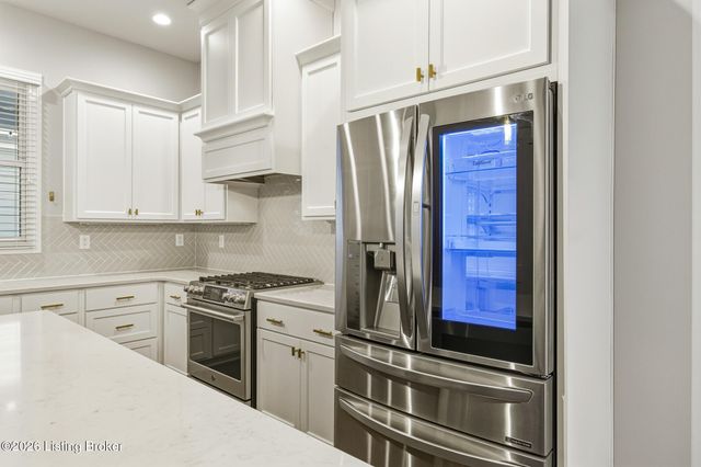 6425 Paintbrush Ln, Prospect, KY 40059