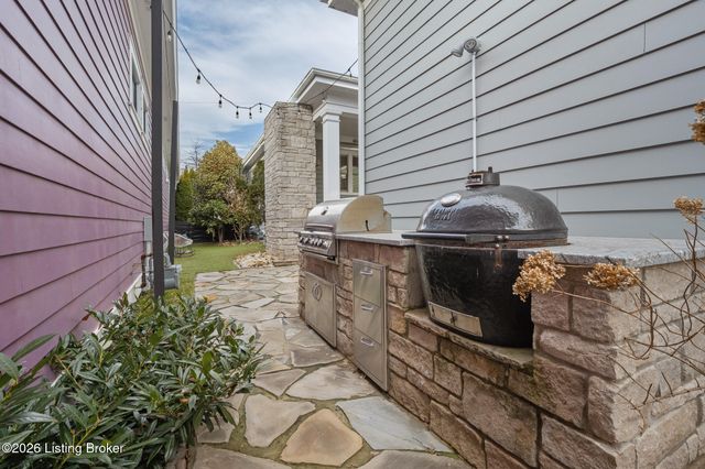 6425 Paintbrush Ln, Prospect, KY 40059