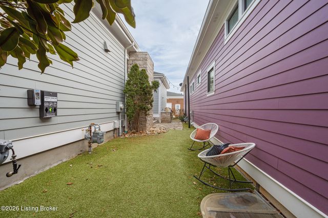 6425 Paintbrush Ln, Prospect, KY 40059