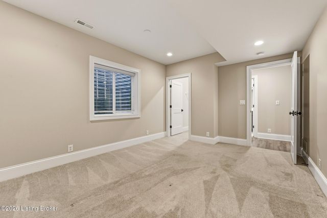 6425 Paintbrush Ln, Prospect, KY 40059