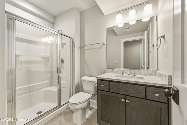 6425 Paintbrush Ln, Prospect, KY 40059