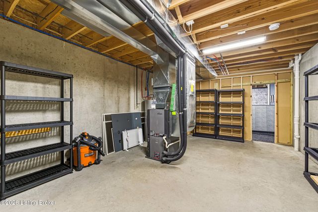 6425 Paintbrush Ln, Prospect, KY 40059