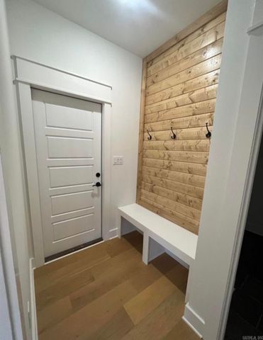 10568 Gunter Loop, Benton, AR 72019