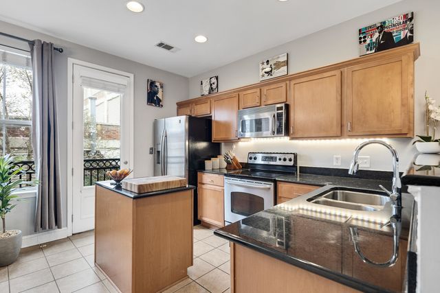 79 Shoemaker Ct Apt 108, Memphis, TN 38103