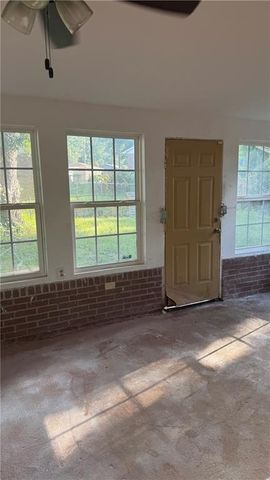 2840 Carriage Lane, South Fulton, GA 30349