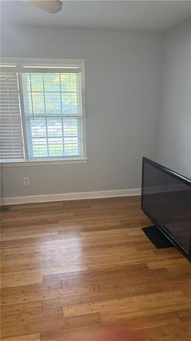 2840 Carriage Lane, South Fulton, GA 30349