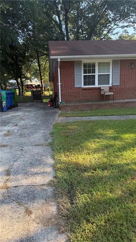 2840 Carriage Lane, South Fulton, GA 30349