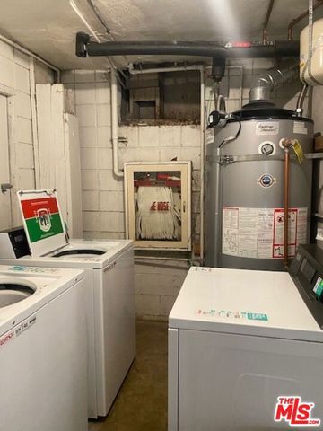 2030 Holly Drive, Los Angeles, CA 90068