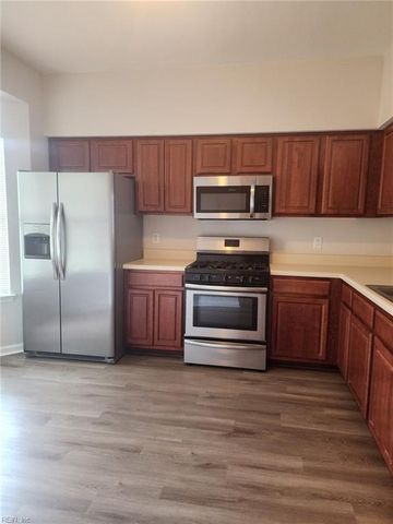 14 Mast CT, Portsmouth, VA 23703