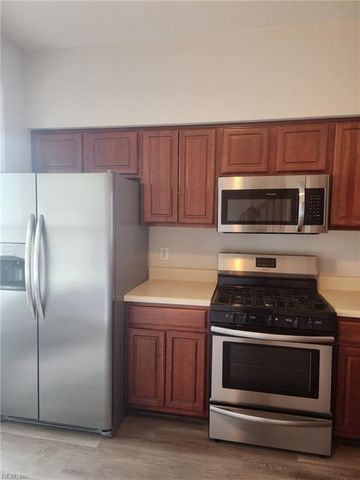 14 Mast CT, Portsmouth, VA 23703