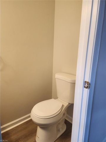 14 Mast CT, Portsmouth, VA 23703