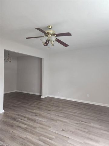 14 Mast CT, Portsmouth, VA 23703