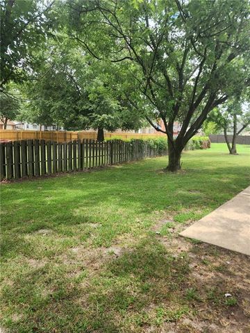 14 Mast CT, Portsmouth, VA 23703
