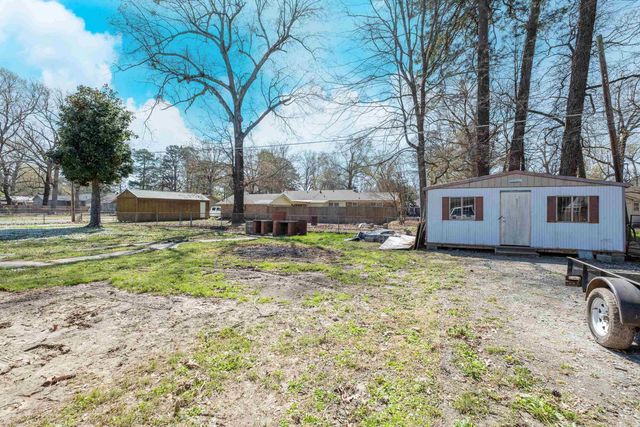 1400 W 33rd Street, Pine Bluff, AR 71603