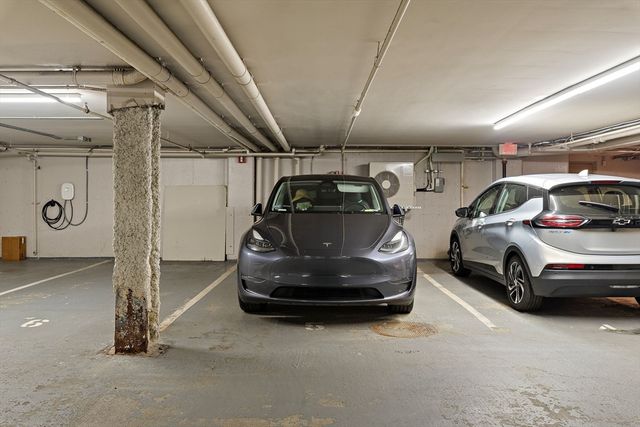 185 Massachusetts Ave 304, Boston, MA 02115