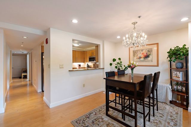 185 Massachusetts Ave 304, Boston, MA 02115