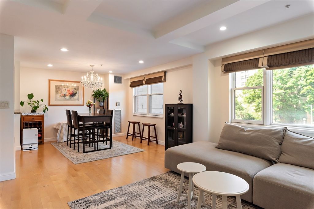 185 Massachusetts Ave 304, Boston, MA 02115