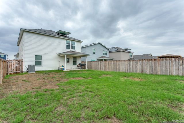 6231 FIELDRUN, San Antonio, TX 78218