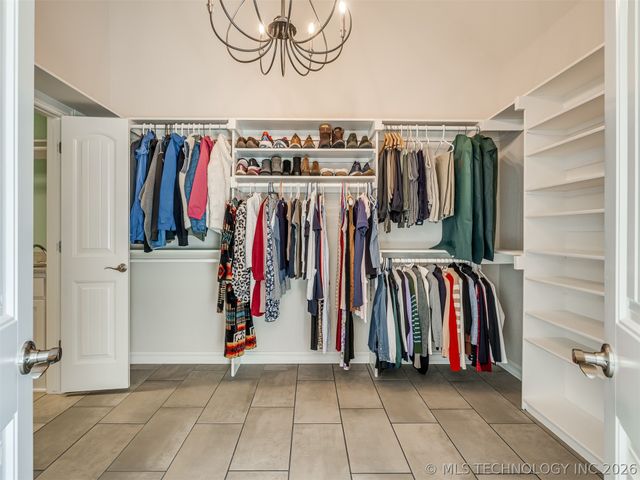 9038 N 66th East Avenue, Owasso, OK 74055