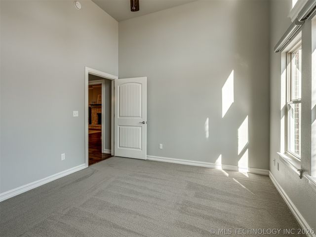 9038 N 66th East Avenue, Owasso, OK 74055