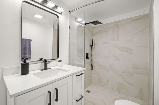 879 Wood St., Oakland, CA 94607