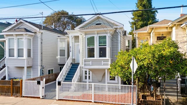 879 Wood St., Oakland, CA 94607