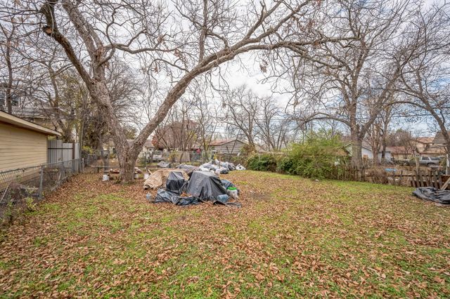 3720 Avenue M, Fort Worth, TX 76105