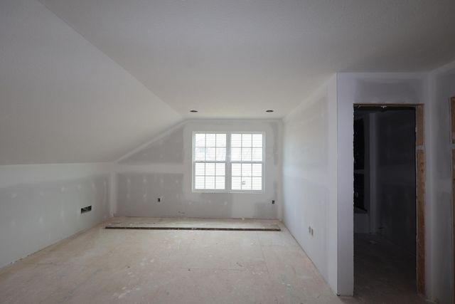 4527 Corsican Loop E, Hilliard, OH 43026