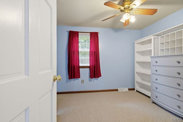 4203 Gopher Circle, Clay, NY 13090