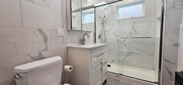 102-104 Bayswater St 104, Boston, MA 02128