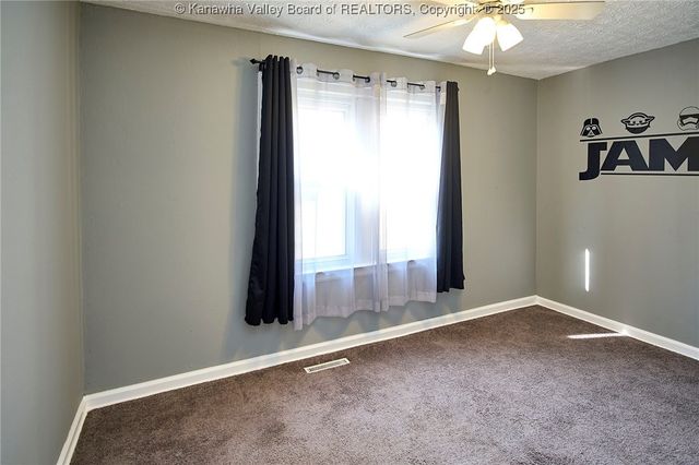 4808 Spring Hill Avenue, South Charleston, WV 25309