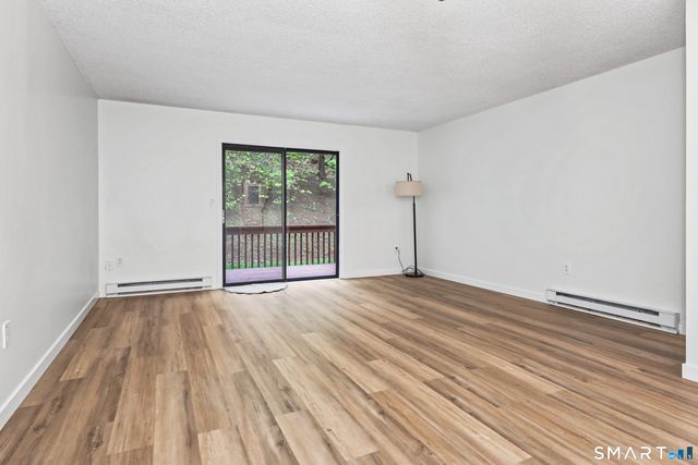 250 Summer Street 7, Southington, CT 06479
