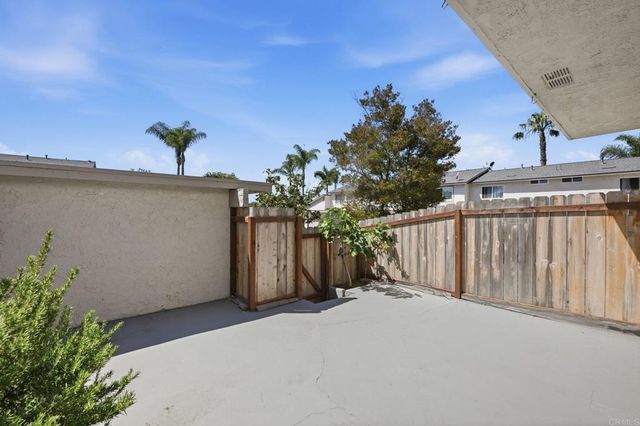 3580 Surf Place, Oceanside, CA 92056