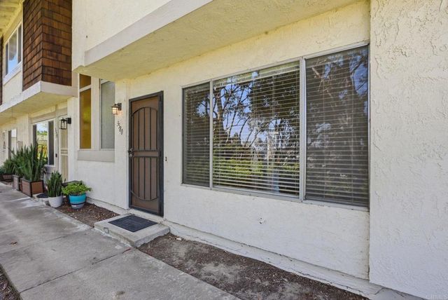 3580 Surf Place, Oceanside, CA 92056