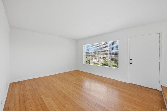 3580 Surf Place, Oceanside, CA 92056