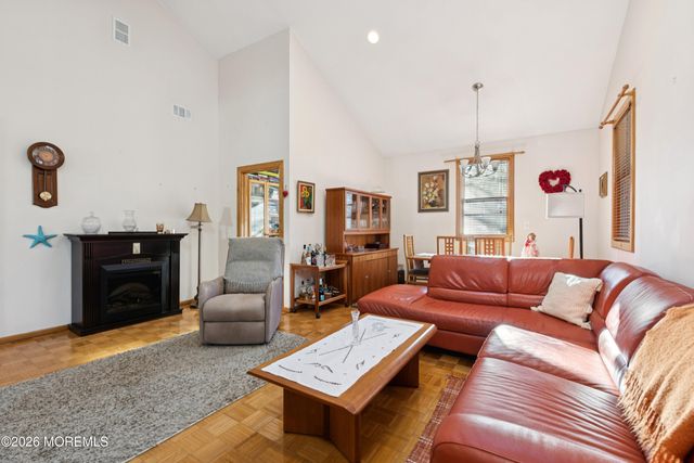 393 Glenn Road, Jackson, NJ 08527