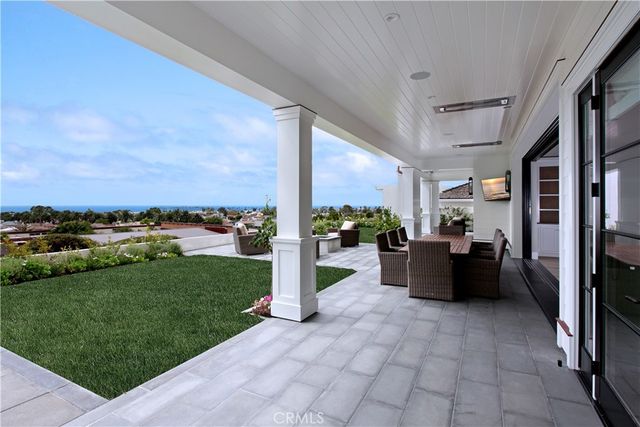 862 Sandcastle, Corona Del Mar, CA 92625