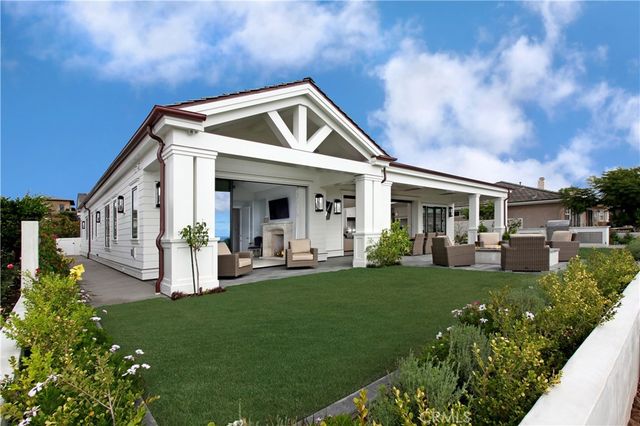 862 Sandcastle, Corona Del Mar, CA 92625