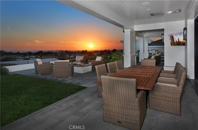 862 Sandcastle, Corona Del Mar, CA 92625