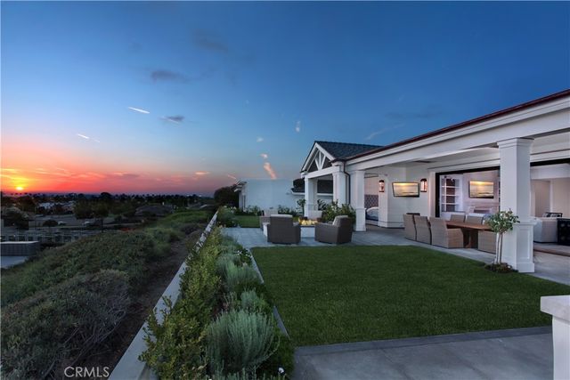 862 Sandcastle, Corona Del Mar, CA 92625