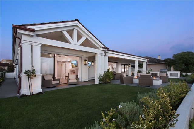 862 Sandcastle, Corona Del Mar, CA 92625