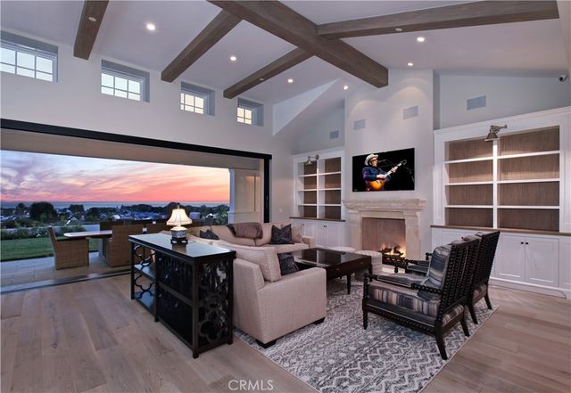 862 Sandcastle, Corona Del Mar, CA 92625